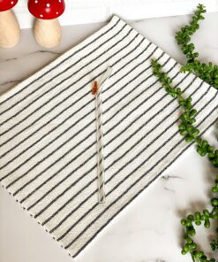 نی پیرکس پروانه ای